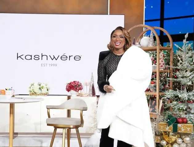 Jennifer Hudson Show Kashwére Throw Blanket Giveaway - Win 1 of 5 Kashwére Throw Blankets