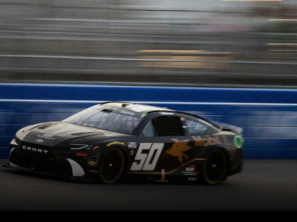 Mobil 1 Race To The Cup Giveaway - Win An Exclusive Race Experience In Phoenix, Arizona