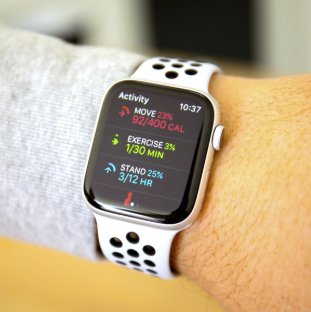 Nike+ Apple Watch Series 4