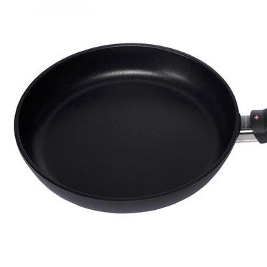 Swiss Diamond XD Nonstick Fry Pan